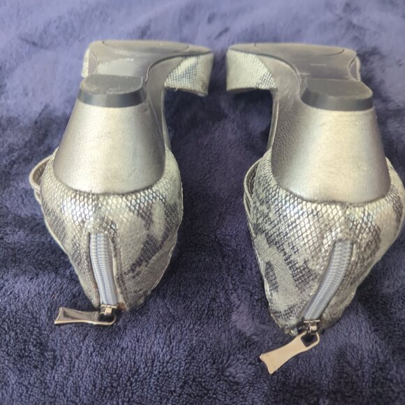 Sliver Pewter Sandals - Picture 3 of 7